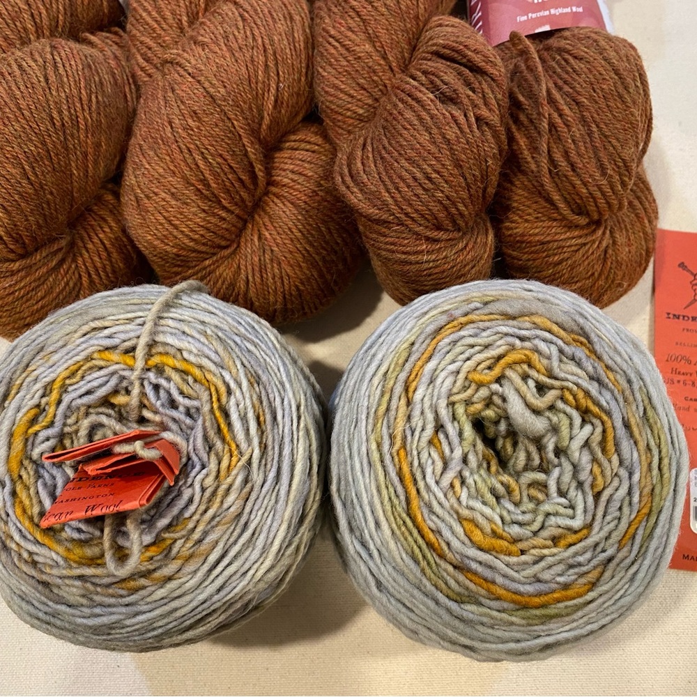 Vintage Spincycle Yarns and discontinued Mirasol Huni- Prairie Skies Shawl Kit - Picture 2 of 11